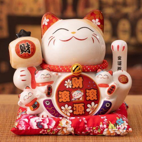 Lucky Cat (maneki-neko) Moving hand 18cm